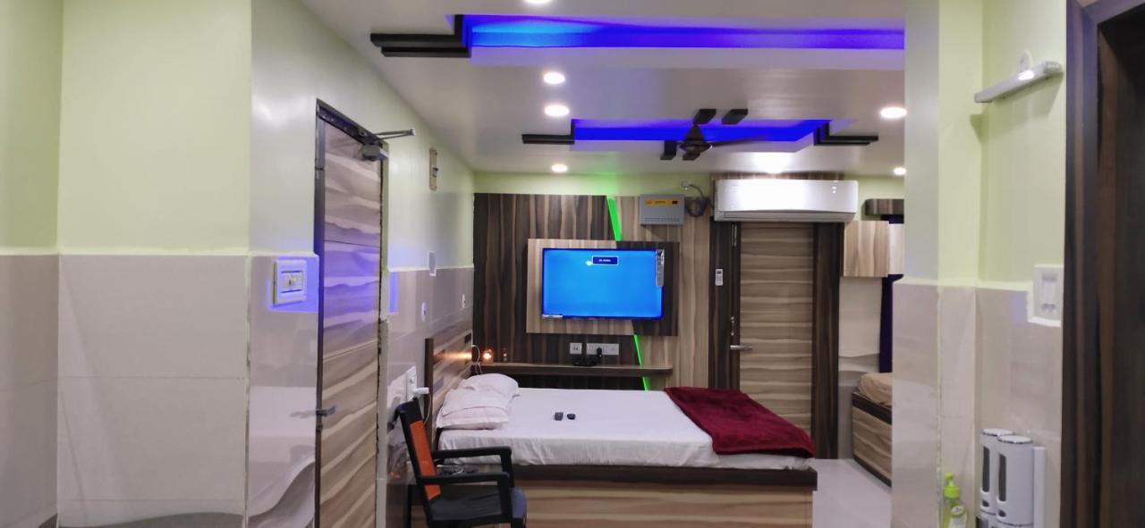 Ln Beach Homestay Puri Habitación foto