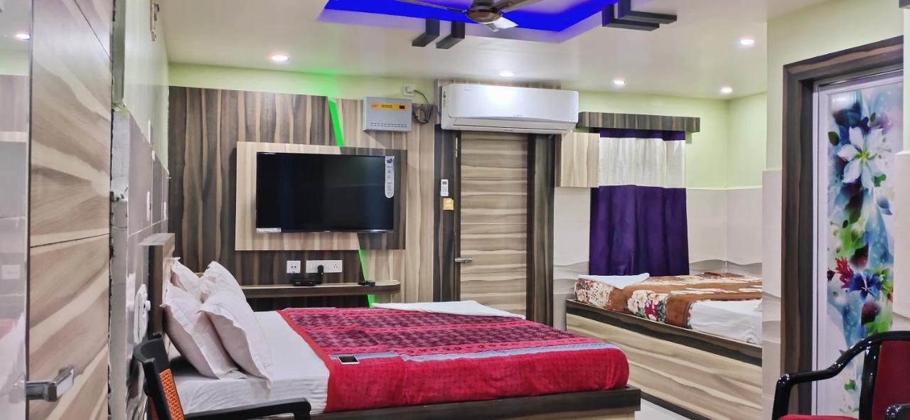 Ln Beach Homestay Puri Exterior foto